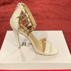 Size 7 JustFab Off-White Heels